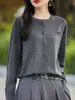 Cardigan de Punto Fino con Pedrería y Cuello Redondo, Nuevo Estilo Primavera y Otoño 2026 para Mujer, Color Sólido, Corte Holgado, Top de Punto Versátil