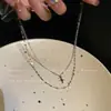 Collar con colgante de cruz para mujer, accesorio de gargantilla simple de doble capa, cadena para la clavícula de lujo ligero de nicho de alta gama