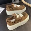 Zapatos de Cuero Genuino con Suela Gruesa de 6 cm para Aumentar la Altura para Mujeres Bajas Zapatos de Plataforma con Cordones 2026 Nuevos Versátiles Ligeros Casuales Deportivos