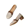 Zapatos retro franceses para mujer, nuevo modelo otoño 2026, puntera redonda, slip-on ligeros, zapatos de cuero de suela blanda, zapatos de tacón bajo de color bloqueado para mujer