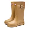 Moda Transfronteriza Botas de Lluvia Rojo Brillante para Mujer Navidad Año Nuevo Botas de Lluvia de Caña Alta Impermeables Antideslizantes Resistentes al Desgaste Botas de Agua Zapatos de Goma para Adulto
