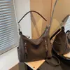 Bolsa de Ombro Única de Grande Capacidade da Moda Popular deste Ano Nova Temporada 2026 Versátil Estilo Coreano Bolsa Transversal Feminina Bolsa Feminina Simples