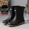Sapatos de Pesca Antiderrapantes Espessados, Botas de Chuva, Resistentes ao Desgaste, de Cano Alto Tendência, Cano Médio, Quentes, com Sola Grossa, Tamanho Grande, Sapatos de Solado Macio