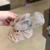 Grampo de Cabelo Plissado com Bolinhas em Renda Estilo Coreano, Presilha de Cabelo Fashion e Versátil para Penteados, Acessório de Cabelo Tipo Pinça de Tubarão