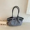 Bolsa Tote de Gran Capacidad Bolso de Hombro Plegado Popular con Lunares Bolso de Axila para Mujer Nuevas Bolsas Otoño/Invierno 2026 Bolsos para Mujer