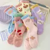 Calcetines de Terciopelo Coral con Forro de Felpa Grueso Nuevos de Otoño e Invierno para Mujer, Calcetines de Media Pierna, Calcetines de Felpa, Calcetines para el Suelo de Casa, Calcetines para Dormir, Transfronterizos