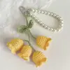 Ins estilo coreano criativo fofo menina pérola corrente lã crochê lanling flor corda chaveiro bolsa fivela decorativa