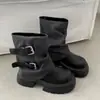 Botas de tornozelo, estilo patchwork de couro, com sola grossa, salto grosso, perna larga, novo estilo 2026, botas estilo Martin com fivela dupla, estilo britânico feminino, botas curtas que emagrecem