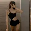 Monokini Sexy Romántico Retro Francés de un Hombro Push-up para Busto Pequeño 2026 Nuevo Estilo Oculta Defectos Adelgazante Vacaciones Fuente Termal