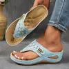 Sandalias de chancla de moda huecas de color sólido de talla grande europeas y americanas para exteriores, puntera redonda, suela gruesa, novedad de verano 2026 para mujer