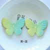 Accesorios de mariposa degradados de gran venta, accesorios para el cabello, zapatos con agujeros, fabricantes de accesorios de bricolaje, mariposa de resina de dos colores al por mayor