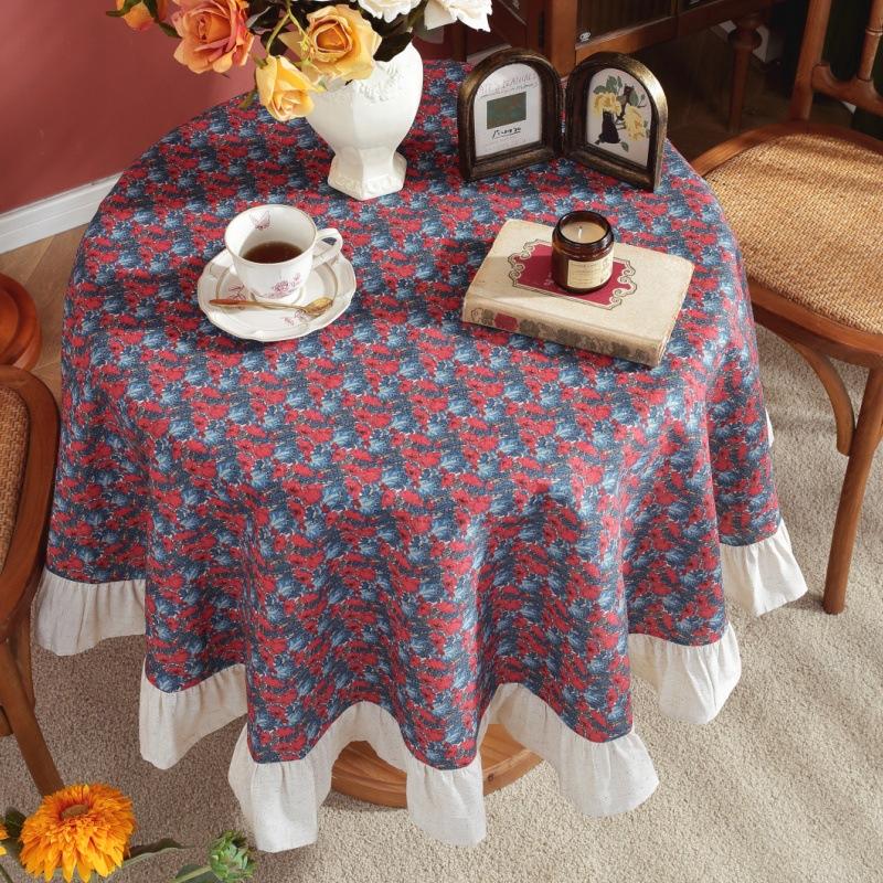 蓝底红花荷叶边