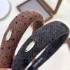 Diadema de Felpa Estilo Francés Retro con Letras y Lunares, Diadema Simple y Versátil de Parte Superior Alta para Mujer, Nuevo y Elegante Accesorio para el Cabello