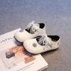 Sapatos de Couro para Meninas com Flores de Strass, Sapatos de Princesa, Sapatos Baixos com Bico Arredondado para Crianças em Idade Escolar, Sapatilhas Outono 2025, Sapatos Mocassins com Laço de Miçangas