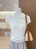 Colete tricotado de gola simples estilo coreano para mulheres, novo top sem mangas casual slim fit da moda para o verão de 2026 em branco