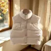 Estilo popular 2026: chaleco corto de algodón engrosado con cuello alto para niños y niñas, simple, moderno y versátil para el invierno