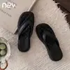 Nuevas Chanclas de Verano 2026 para Mujer para Uso en Exteriores, Simples y Versátiles, de Suela Gruesa, que Aumentan la Altura, Antideslizantes, Sandalias de Playa