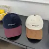 Gorra de Béisbol de Pana Suave con Letras de Moda para Mujer, Estilo Otoño e Invierno, Patchwork de Moda, Gorra Versátil Casual Única de Pico de Pato