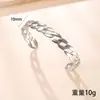Pulseras de Acero Inoxidable Transfronterizas Europeas y Americanas, Pulseras Abiertas Irregulares Huecas, Joyería de Acero de Titanio de Lujo Ligero de Moda que No se Desvanece