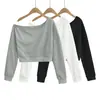 CL26170-26 Moletom Asimétrico de Tricô Waffle Outonal com Manga Longa Off-Shoulder, Corte Solto Casual, Curto Expondo a Cintura