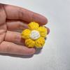 En stock flor de pompón tejida a mano flor de lana accesorios para ropa accesorios broche bolsa ramo de flores artificiales accesorios