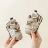 Tenis Infantiles Bramiller 2025 Otoño Nuevo Modelo Zapatos Deportivos de Exterior para Niños y Niñas Color Dulce Coca-Cola
