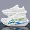 Tênis Esportivo de Verão para Uso Externo para Estudantes do Sexo Feminino, Malha Respirável Sola Grossa Estilo "Dad Shoes" Atacado, Tênis Esportivo Casual em Estoque