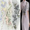 Adhesivo de Tela Bordada de Encaje de Color Parche Bordado de Malla Tela para Vestido de Boda Vestido Vestido Accesorios Decorativos Costura a Mano