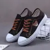 Sapatos de Lona Pequena Amassada para Estudantes do Sexo Feminino - Primavera, Verão, Outono e Inverno 2023, Estilo Coreano Crisântemo, Casuais, Antiderrapantes, Modernos, Versáteis para Mulheres