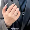 Nuevo Anillo Abierto de Doble Mariposa Estilo Ins Coreano y Japonés de Moda Tendencia Lado a Lado Diseño Simple Anillo de Circonita
