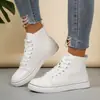 Sapatos Novos de Primavera e Outono para Mulheres Estilo Coreano Respirável Sapatos de Lona Estudante Sapatos da Moda Femininos e Masculinos Tênis Casuais de Outono para Casal