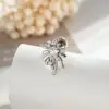 Estilo Ins de Nicho Fresco y Discreto Micro-Incrustado Circonita Fuegos Artificiales Deslumbrantes Pendiente para Cartílago Hueso de la Oreja Hensen Jewelry Pendientes de Rosca para Piercing
