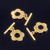 Hebilla de conexión para pulsera, collar y accesorios de joyería con diseño de flor de ciruelo bañada en oro auténtico y cobre.