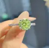 Anillo para traje de corte Octagonal Millennium Directo de Fábrica para Mujer Lujo Ligero Sentido de Gama Alta Rosa Morado Litio Amarillo Champagne Diamante de Alto Carbono
