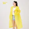 Capa de Chuva Descartável Engrossada Adulto Poncho de Chuva Longo de Corpo Inteiro Roupa de Proteção para Controle de Distúrbios Viagem Portátil Capa de Chuva de Peça Única