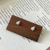 Tiqi S999 Prata Pura Touca de Dormir Doce e Fofa Brincos de Estrela para Mulheres, Brincos Divertidos Simples de Estrela de Cinco Pontas Fosca