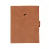 Caderno A5 de capa dura com fecho magnético e porta-caneta, personalizável com logotipo, adequado para uso em escritório corporativo