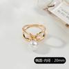 Gran Perla Venta Caliente Corea del Sur Hebilla de Toalla de Seda de Tres Anillos Moda Creativa Cruz Hueca Perla Dulce Cristal Hebilla para Chal para Mujer