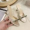 Sandalias de Lujo Ligero de Alta Gama Estilo Celebridad con Pedrería para Mujer Verano 2025 Nuevo Estilo Tacones de Aguja con Faldas Sandalias de Tacón Alto y Chanclas para Mujer