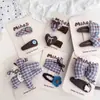 Nova Presilha de Cabelo Infantil Estrela Urso Xadrez Cinza e Azul Presilha Lateral Presilha para Franja