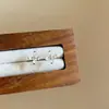 Pendientes de Tachuela de Flor Pequeña de Moda para Mujer, Lujo Ligero, Sensación de Alta Gama, Versátiles, Pendiente para Perforaciones de Oreja, Joyería de Oreja Exquisita Estilo Coreano