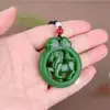 Collar de jade sellado inmediatamente con colgante de caballo del zodíaco hueco de jade Hetian imitación al por mayor material de Mongolia Exterior blanco amarillo verde tres colores