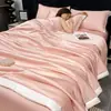 Juego de Cuatro Piezas de Colcha de Verano de Lujo Nuevo Estilo de Seda Hielo, Colcha de Verano Bordada de Seda Lavada, Colcha para Aire Acondicionado, Colcha Lavable a Máquina