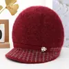 Chapéus de Inverno para Mulheres de Meia-Idade e Idosas Vovó Senhora Idosa Chapéu de Tricô Proteção contra Frio Aquecimento Mais Lã Chapéu de Lã com Proteção para as Orelhas para Mãe