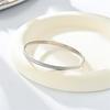 Pulseira lisa simples avançada, pulseira de areia de pressão de aço inoxidável quente transfronteiriça, fabricantes de atacado, ornamentos de mão de aço de titânio