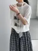 Essa é a Camiseta Estilo Filme Coreano Filhote T~ Gola Redonda Estampa Cartoon Retrô para Mulheres, Top Versátil Casual de Manga Curta E7307