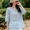 Camisa bordada de algodão e linho com decote em V, estilo artístico e vintage, camiseta feminina, top casual de corte solto, modelador e estiloso