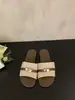 Sandalias planas Chuyuji de estilo francés con punta cuadrada y hebilla para mujer, para uso exterior en verano, nuevo modelo 2026, adecuadas para combinar con faldas para vacaciones