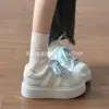 2026 Nuevas Zapatillas Blancas de Estudiante para Primavera/Verano con Rayas, Zapatos de Tabla y Deportivos Coreanos de Suela Gruesa para Aumentar la Altura
