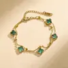 Pulsera exquisita de acero de titanio de 9 mm con trébol de cuatro hojas de doble capa para mujer, no se decolora, nueva moda de doble cara de lujo ligero, versátil y elegante
